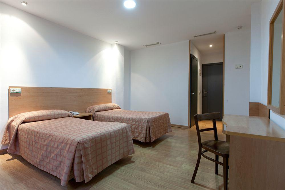 Hostal Apolo Madrid Kültér fotó